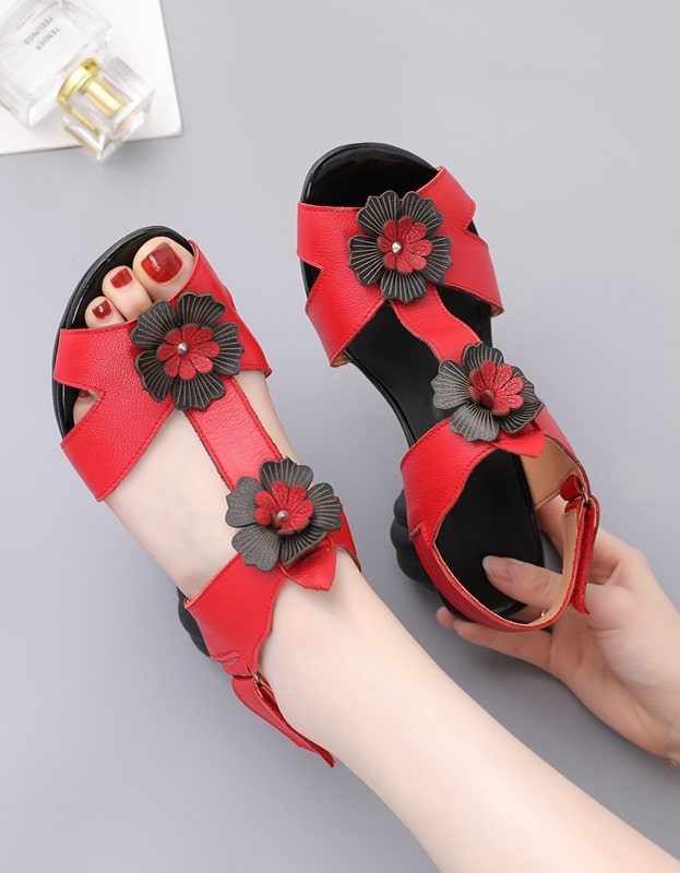 Summer Retro Leather Flower Chunky Heels