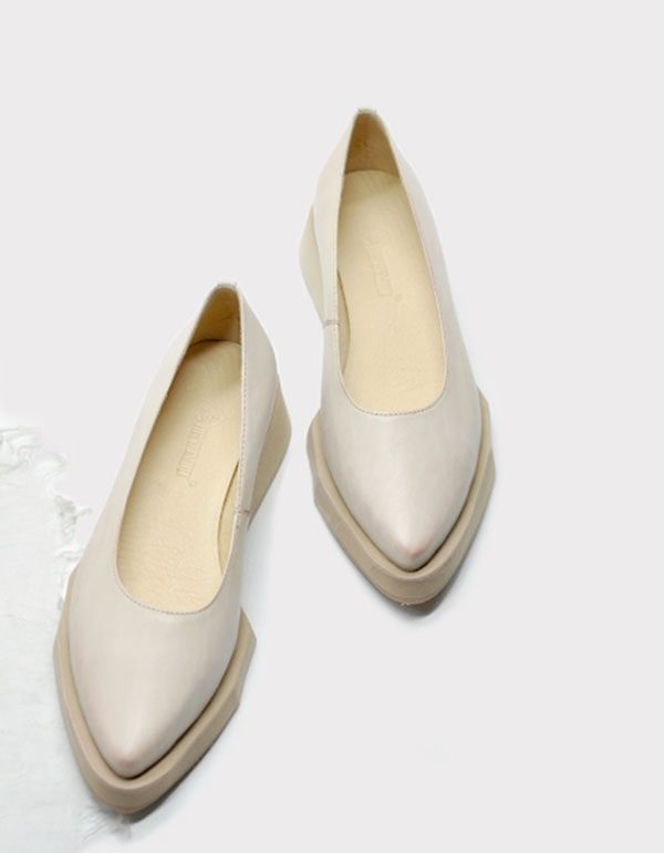 Håndlagde Retro Leather Flat Pointed Pumps